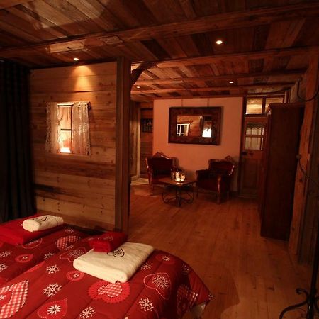 Chambres D'Hotes De Charme Douglas Samoens Exterior photo